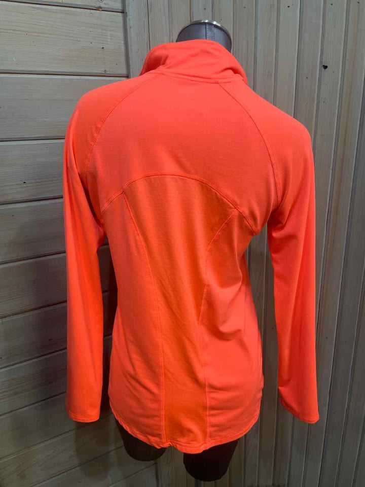 M - Champion Long Sleeve
