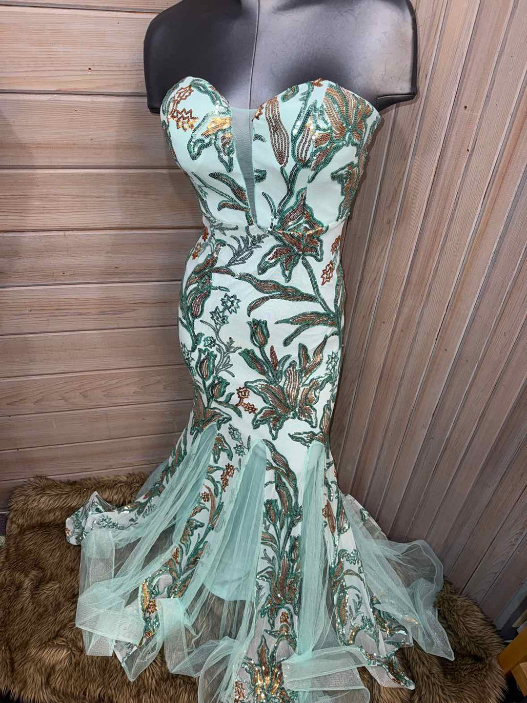 S - Faeriesty Dress