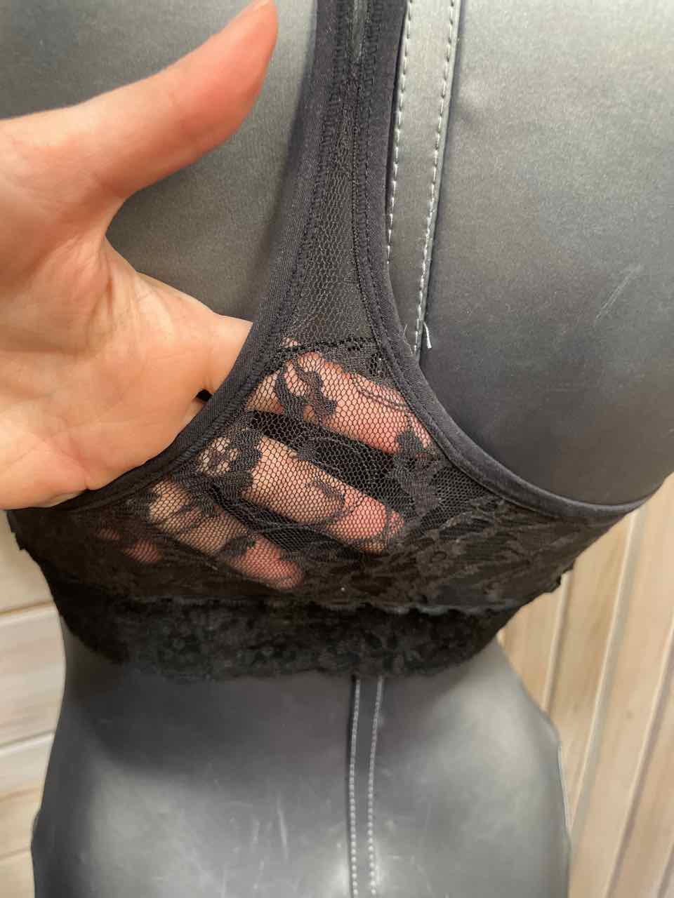 L - DKNY Bra