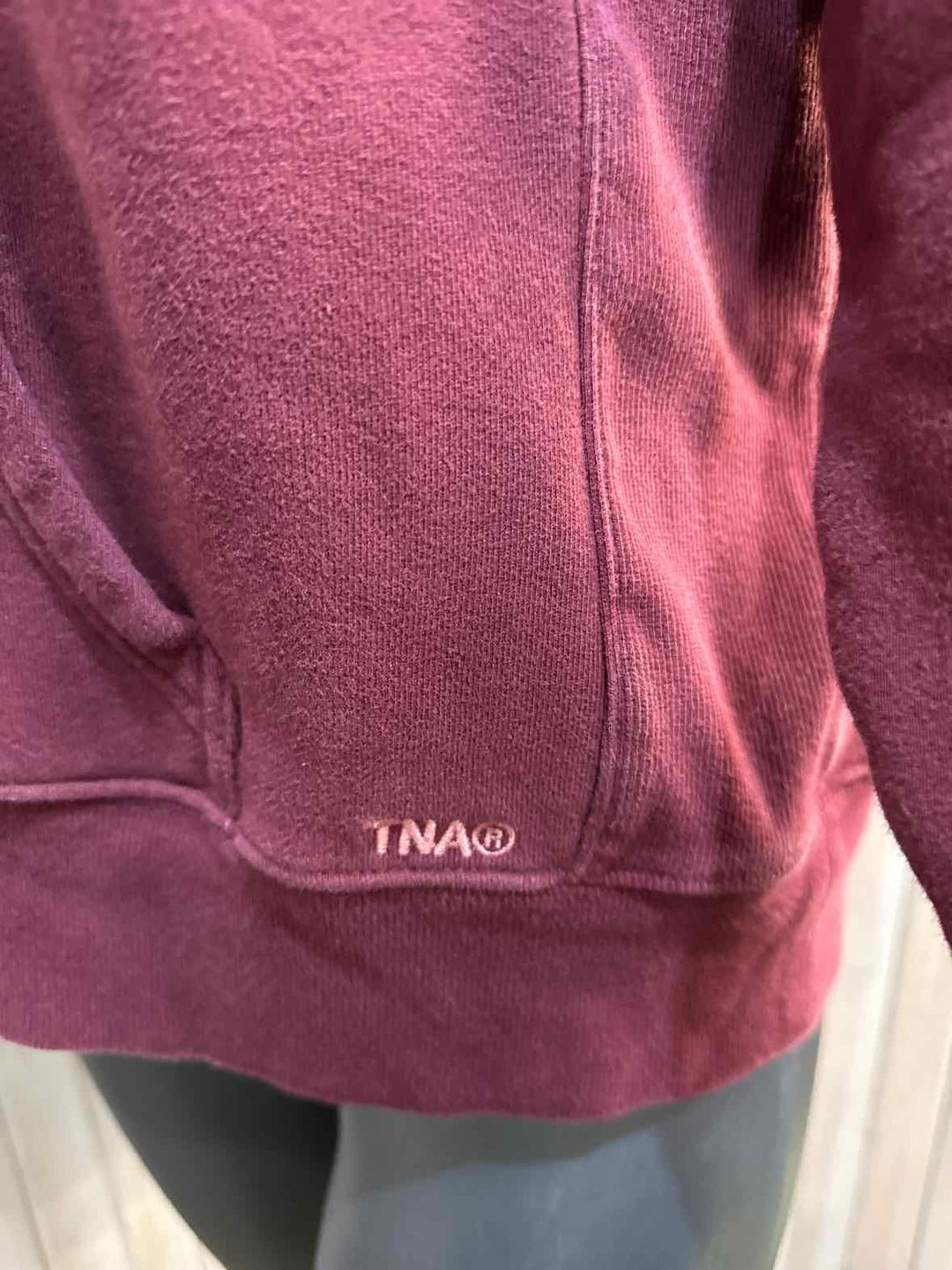XS - TNA Hoodie