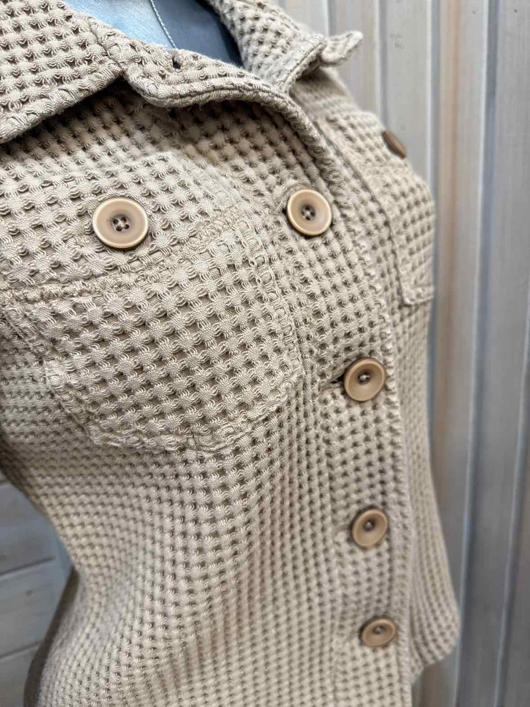 L - Cabelas Shacket