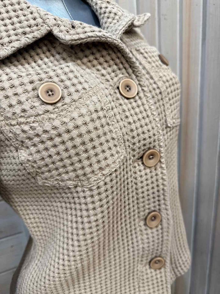 L - Cabelas Shacket
