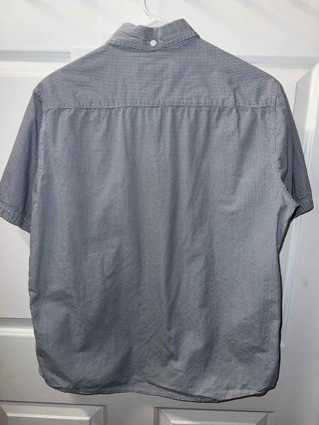 L - Hudson & Barrow Button Down Shirt