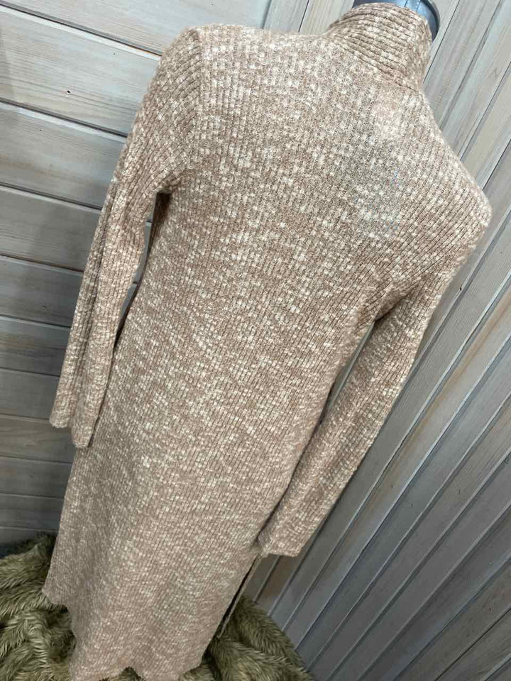 S - Love In Cardigan