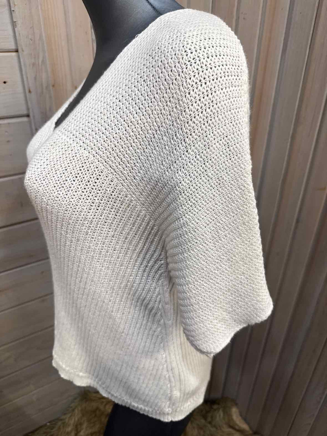 Size L Chaps Sweater