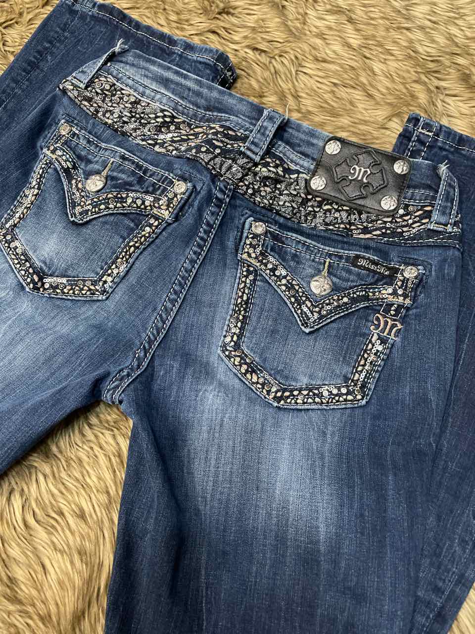 27 - Miss Me Jeans
