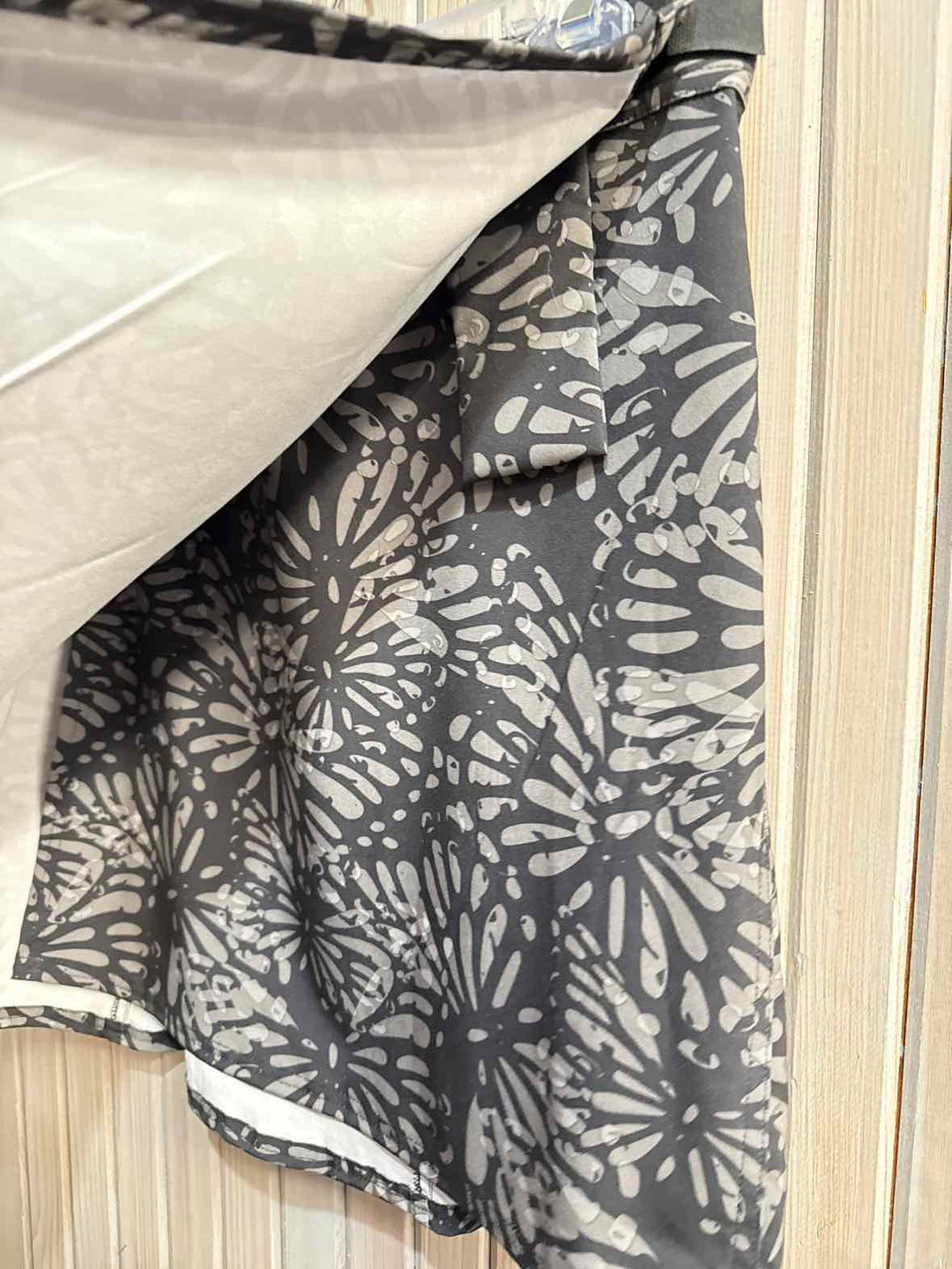 M - Rip Skirt Skirt