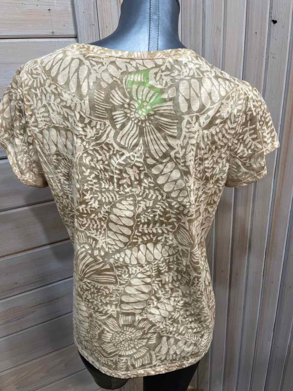L - Realtivity T-Shirt