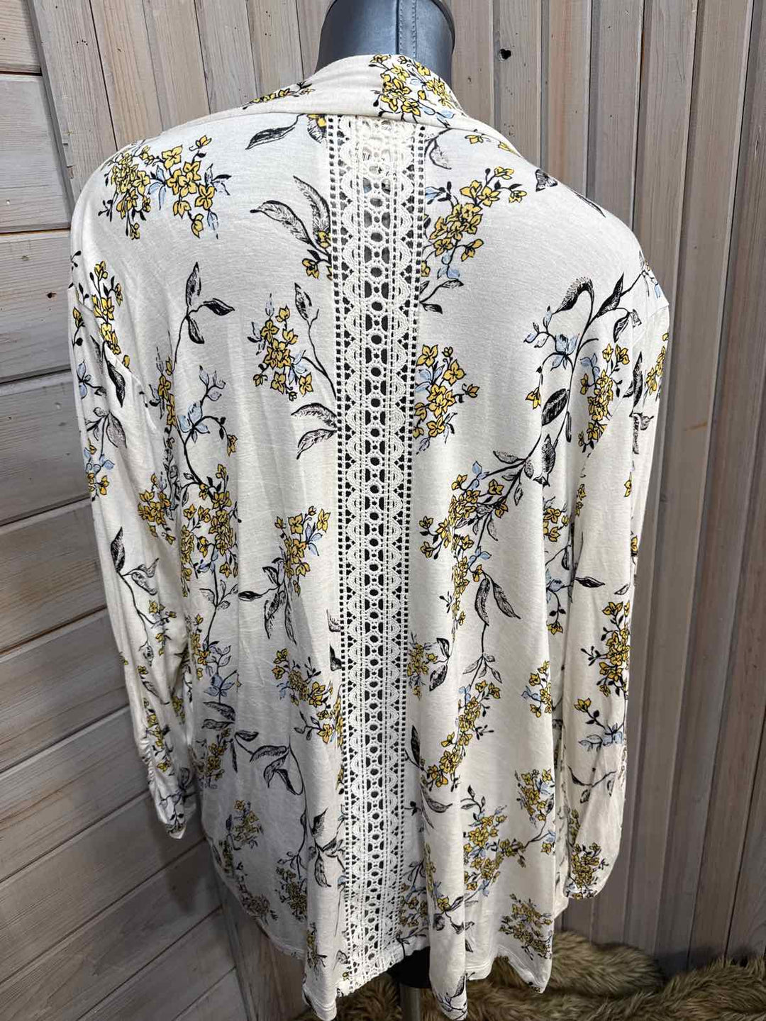 XL - Maurices Cardigan