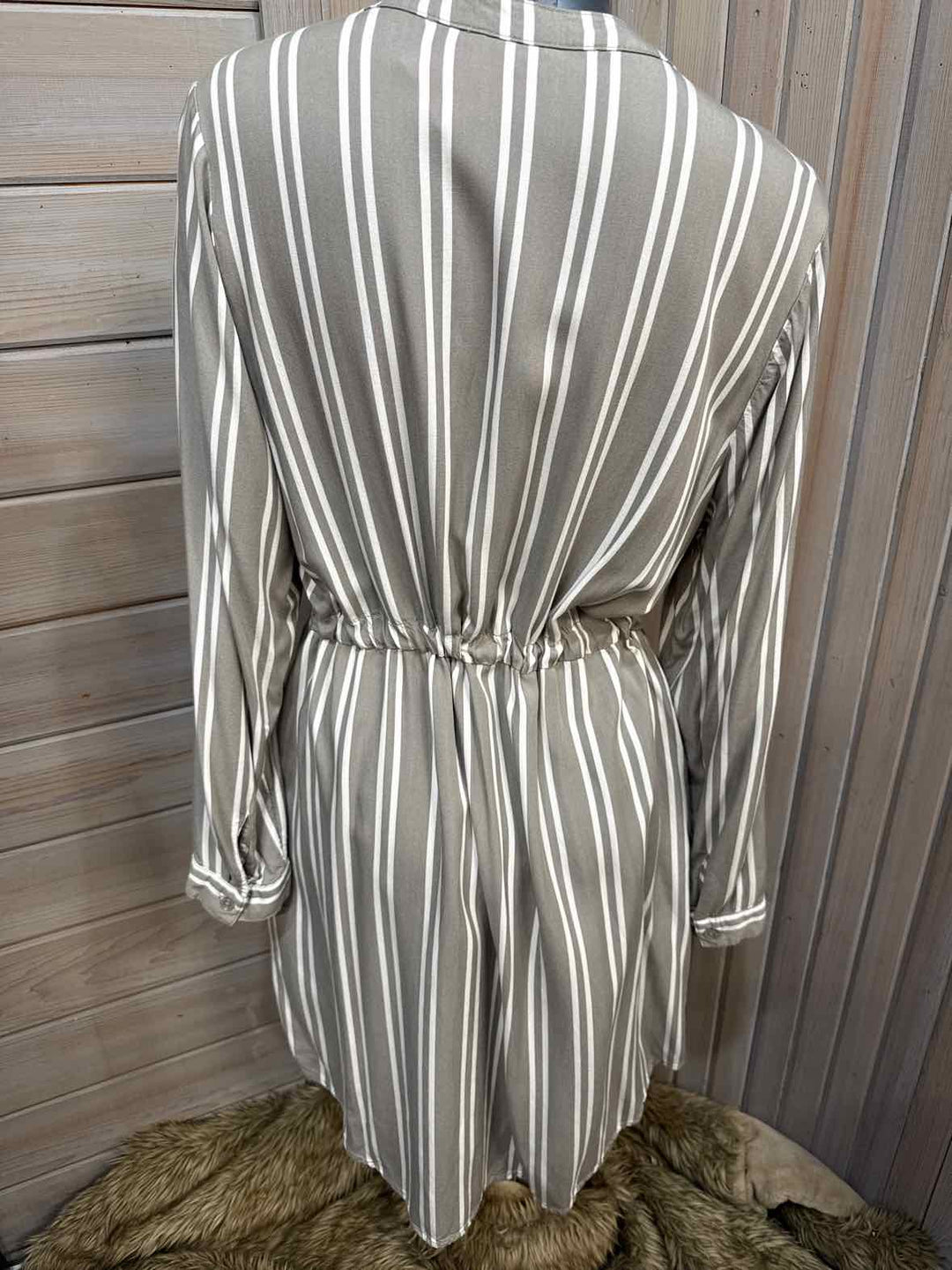 L - Time and Tru Dress
