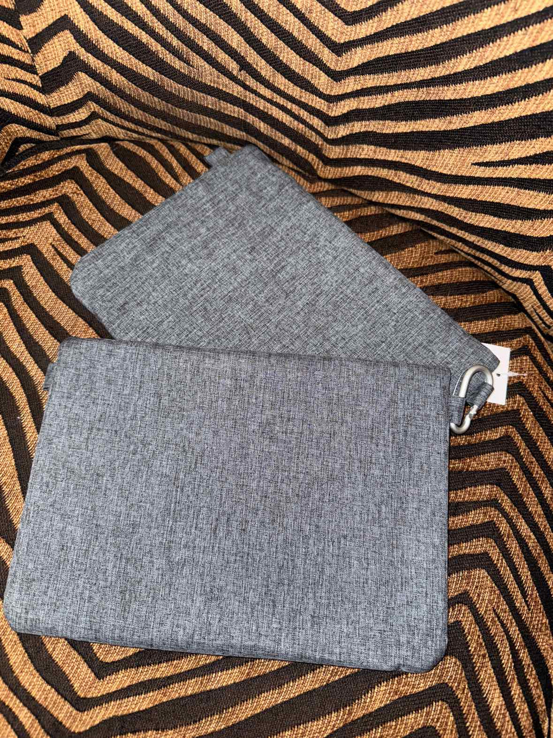 Accessories - lug Cosmetic Bag