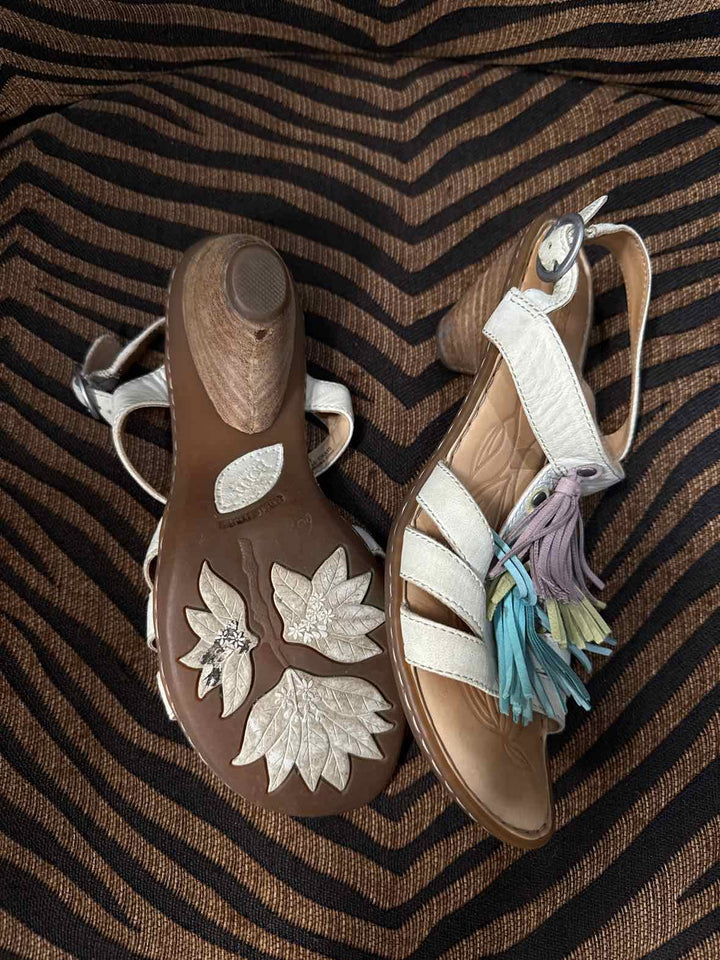 8 - Born Sandals