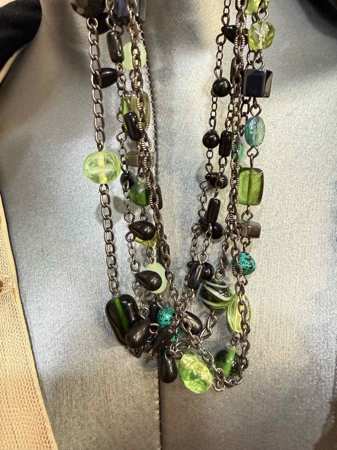 Jewelry - Lia Sophia Necklace