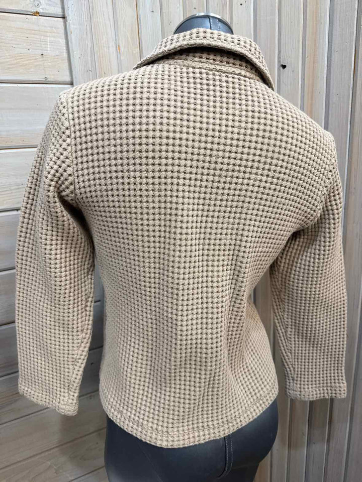 L - Cabelas Shacket