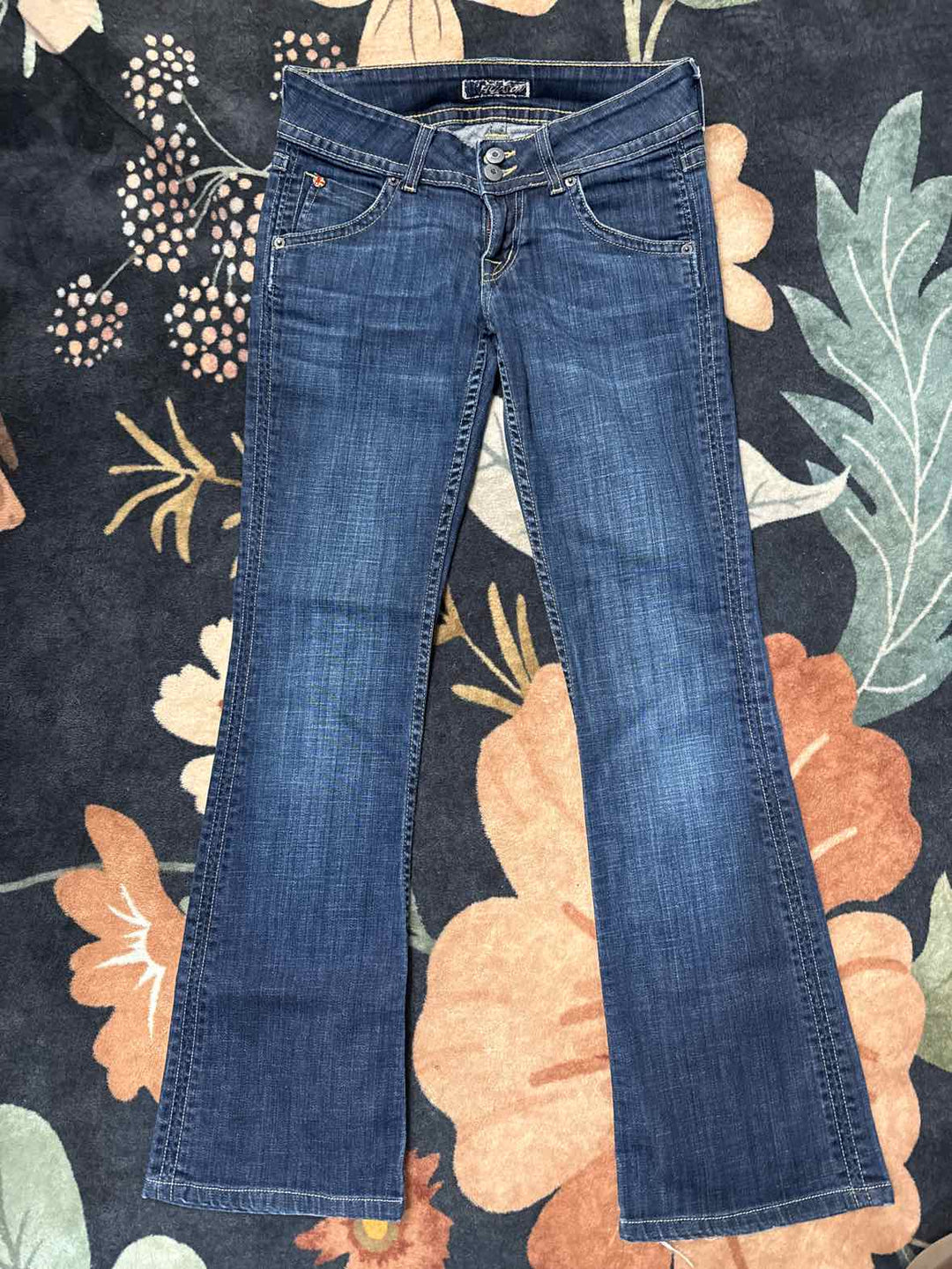 26 - Hudson Jeans