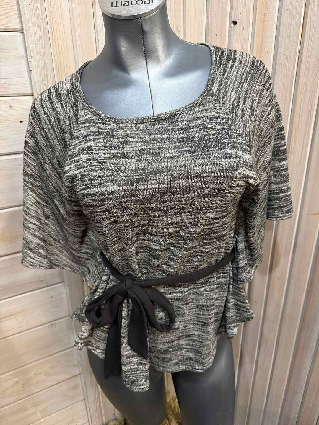 S - iZ BYER Bat Sleeve Top