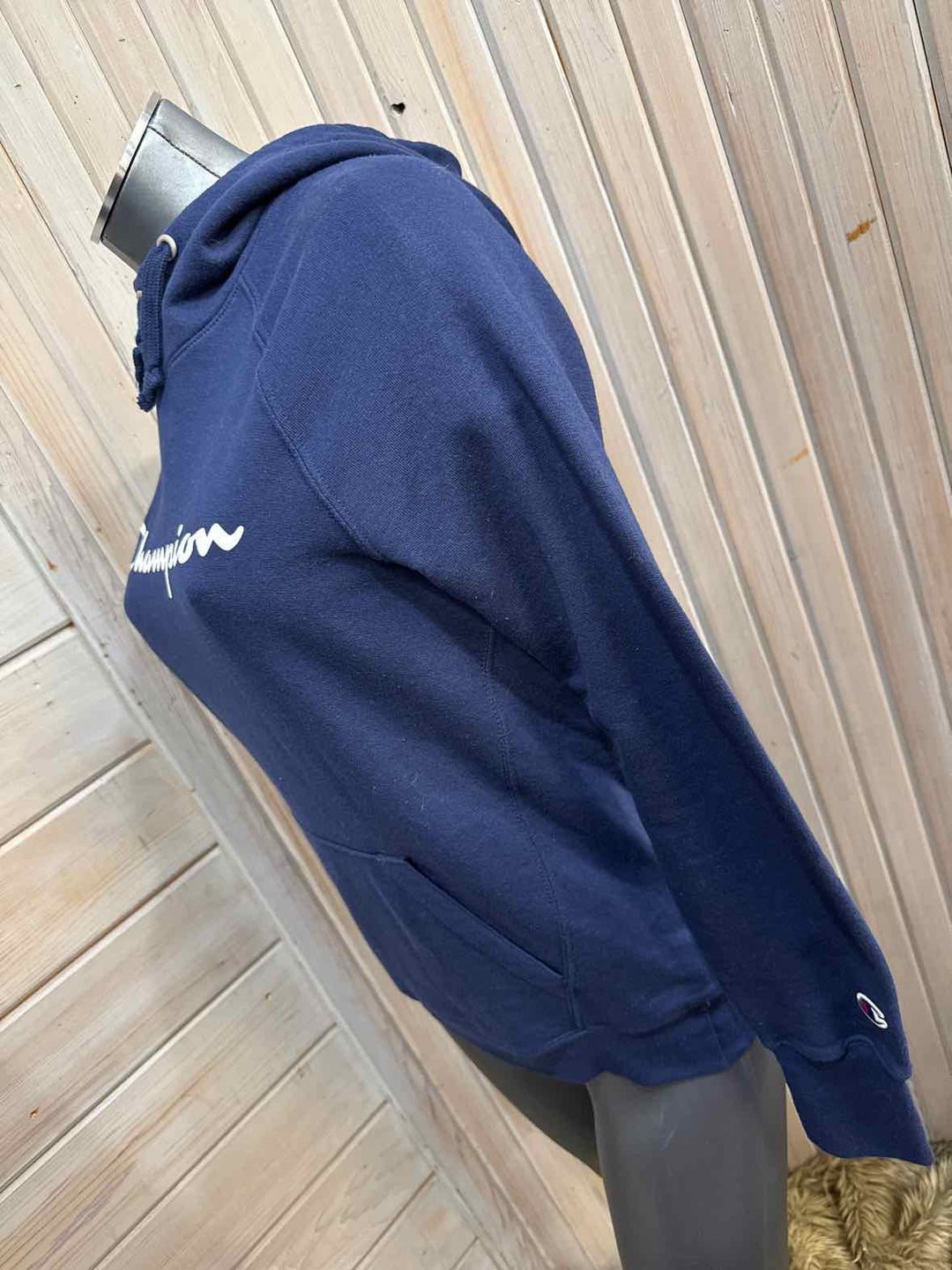 S - Champion Hoodie