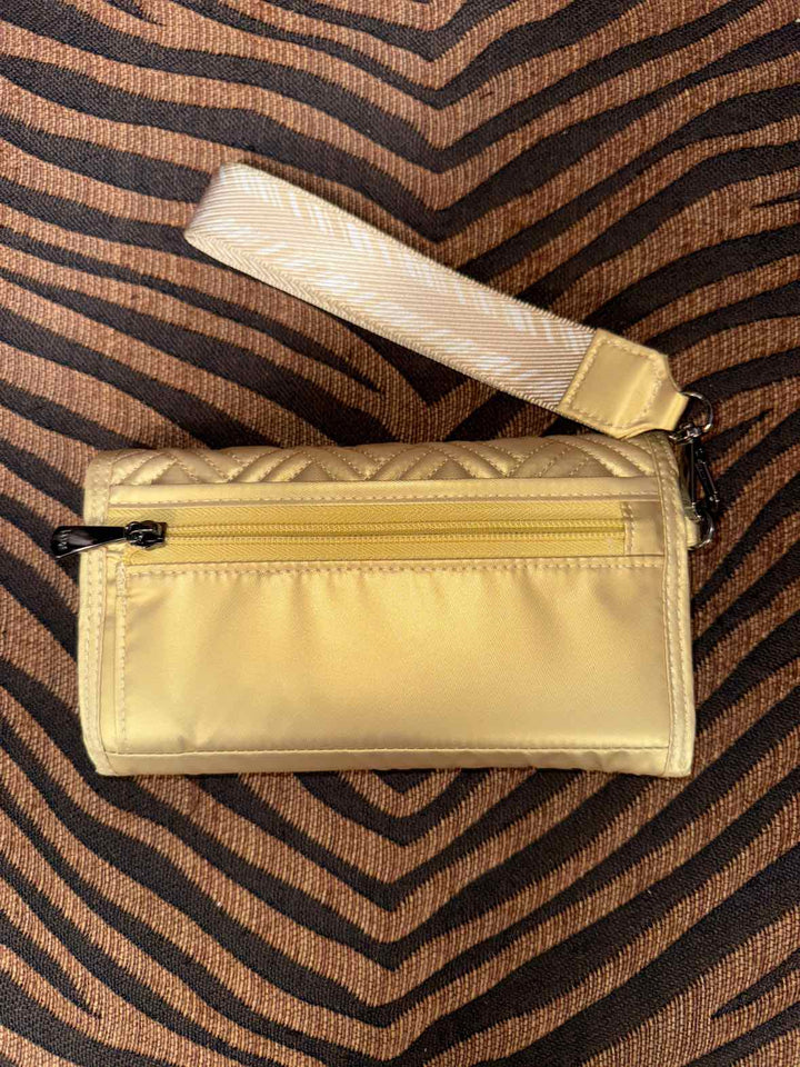 Wallet - lug Clutch