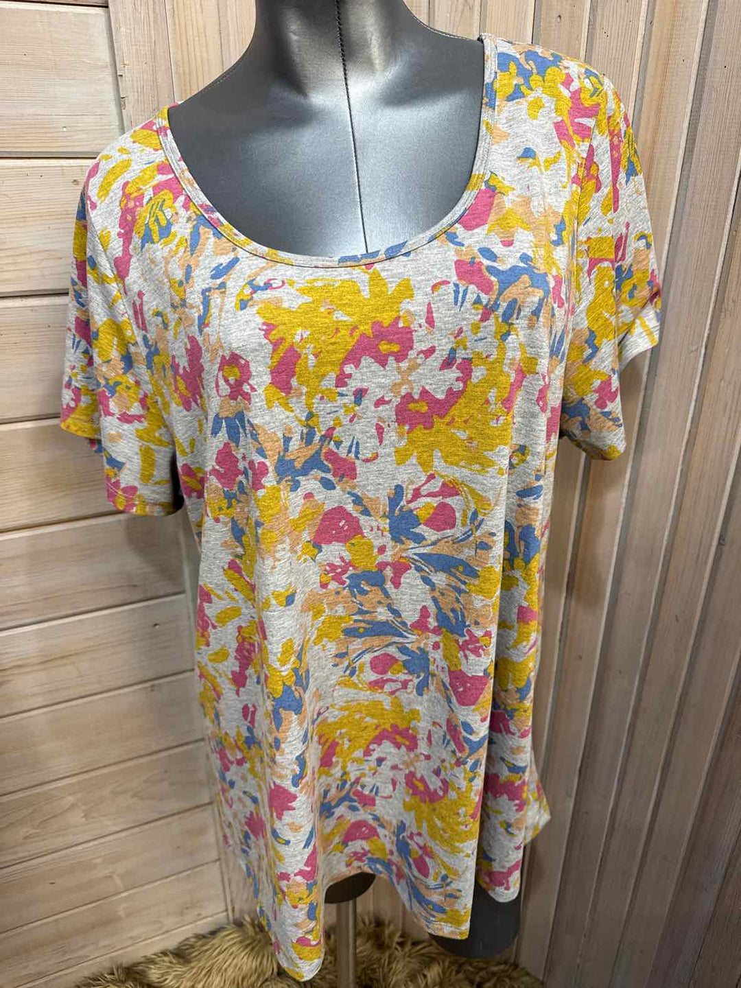 3X - LuLaRoe T-Shirt