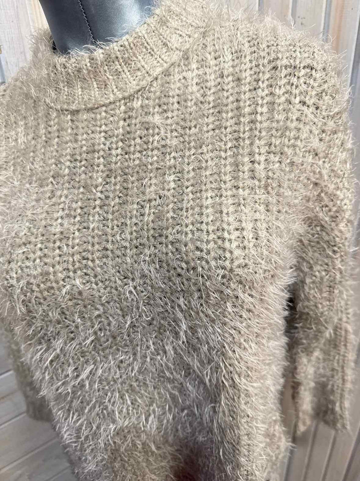 XS - daytrip Sweater