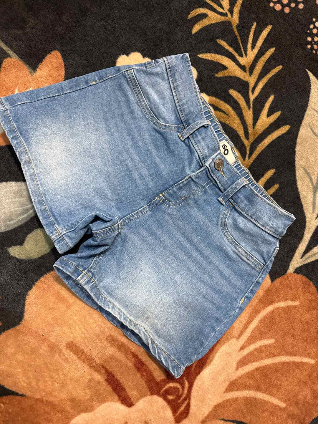 12 - So Shorts