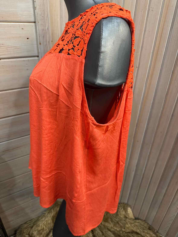 Size XL Variations Tank
