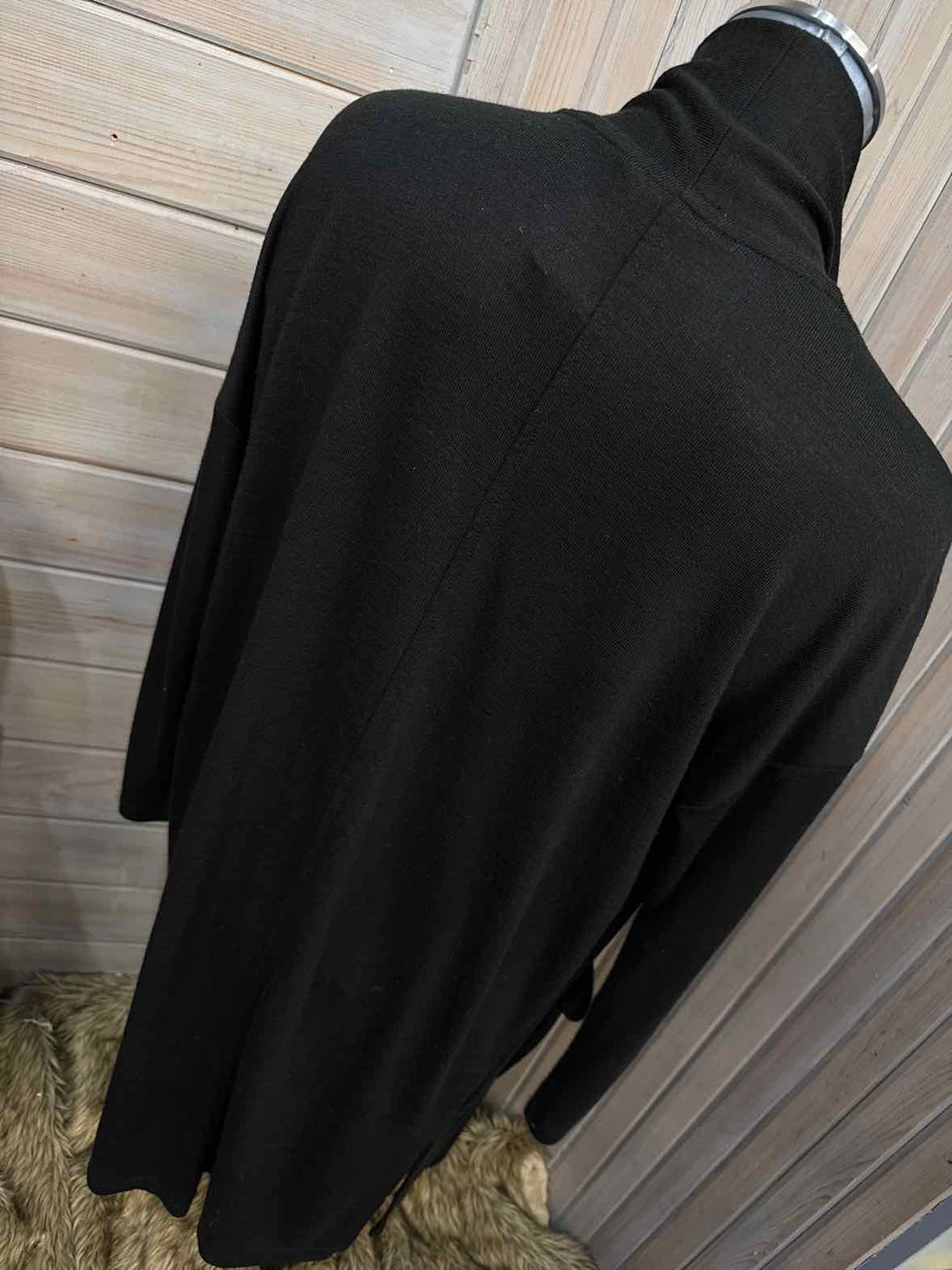 L - Banana Republic Cardigan