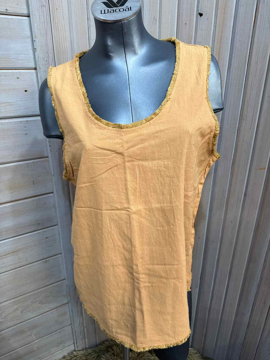 XL - Unbranded Tank