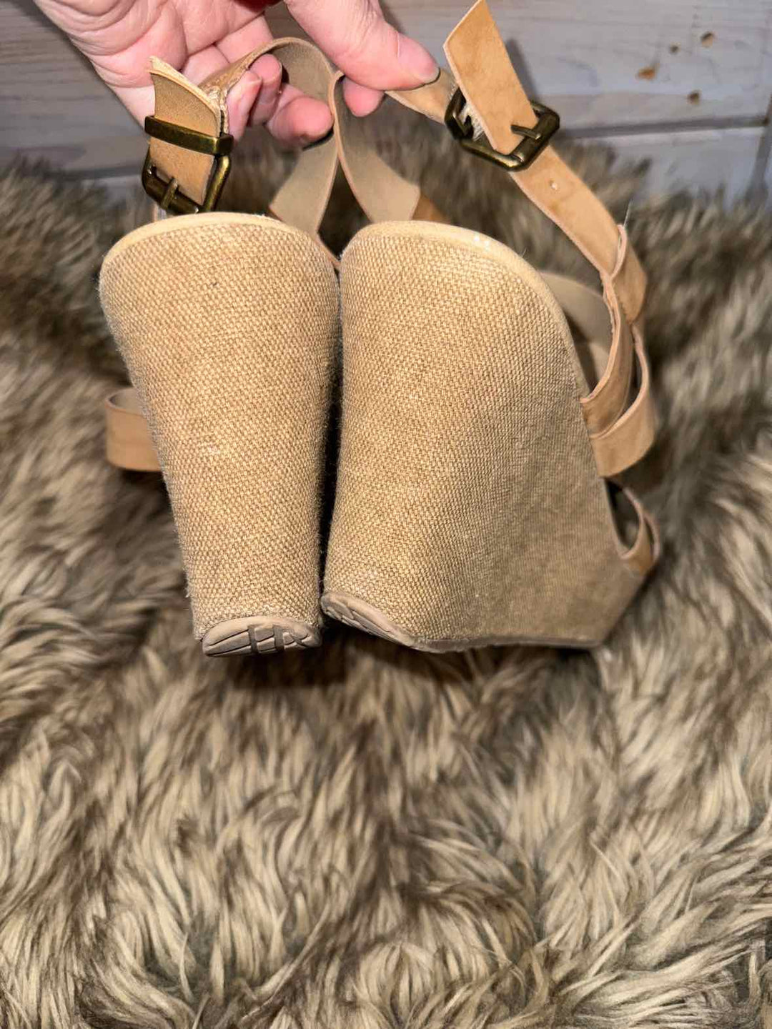 8 - Maurices Sandals