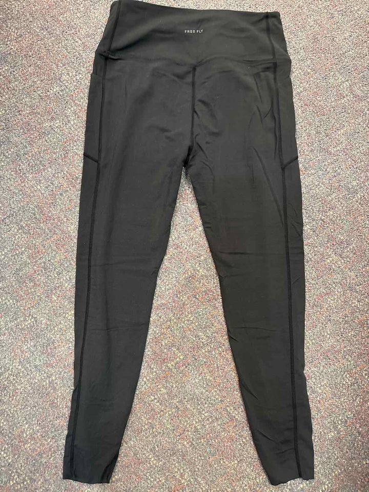 L - Free Fly Leggings