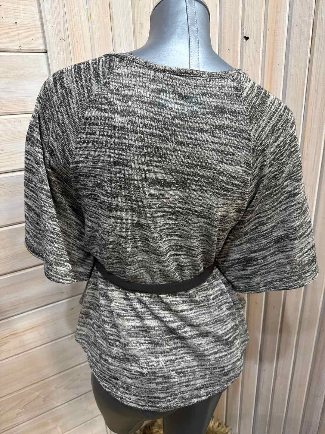 S - iZ BYER Bat Sleeve Top