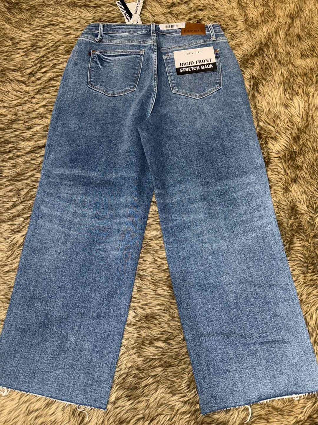 9/29 - Judy Blue Jeans