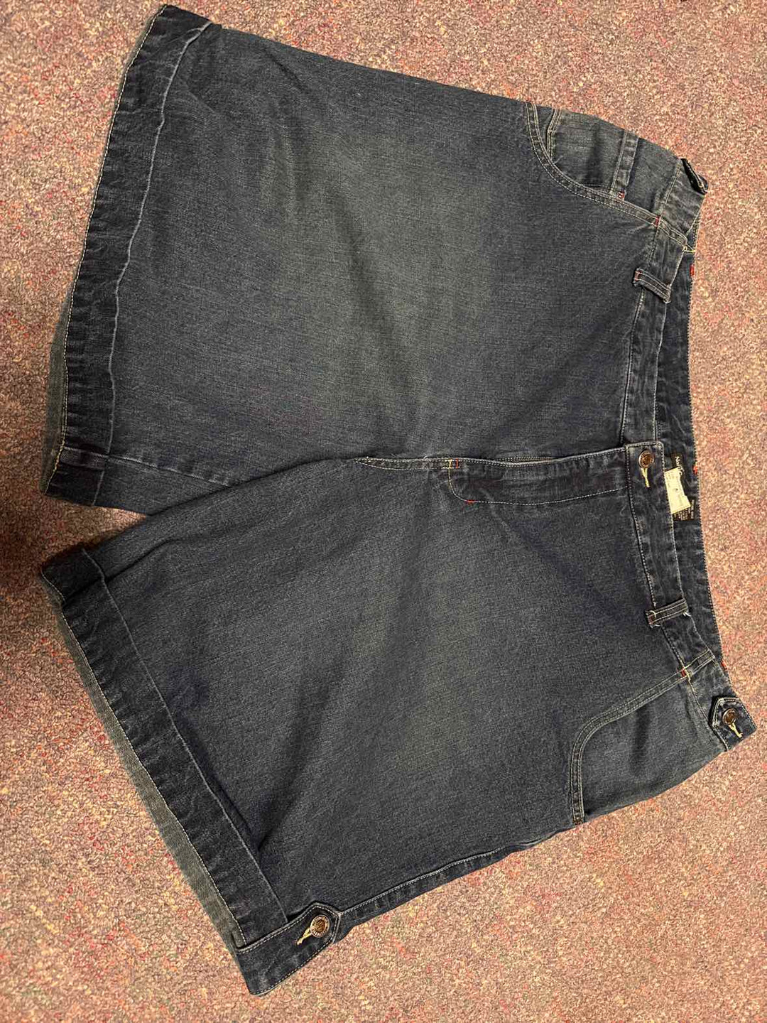 24W - North Crest Shorts