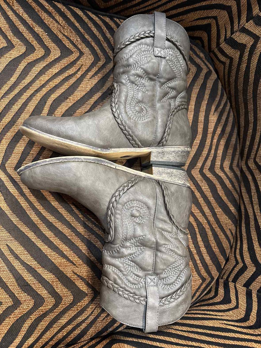 8 - Journee Collection Boots