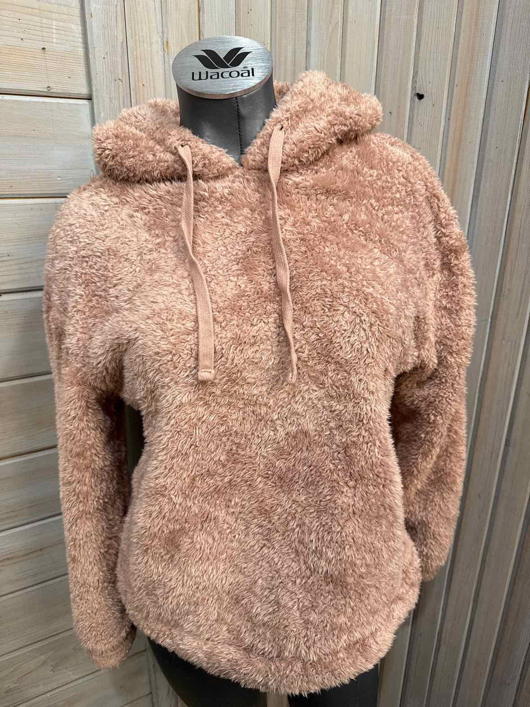 M - Universal Thread Hoodie