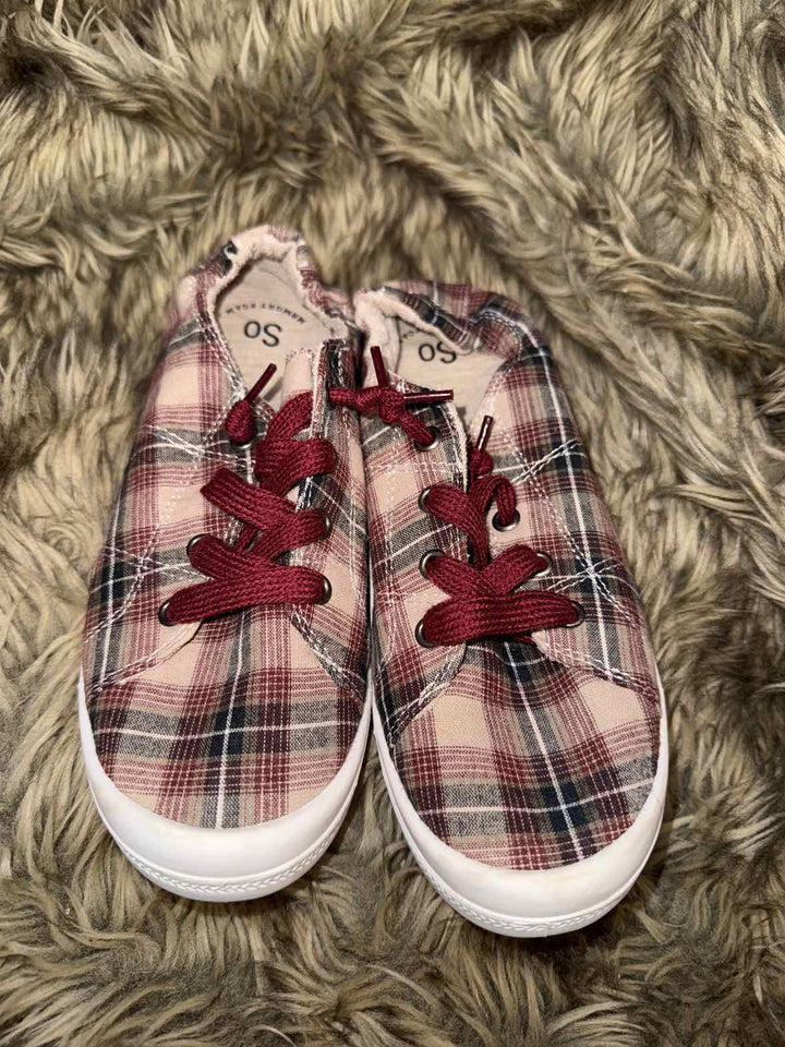7 - So Shoes