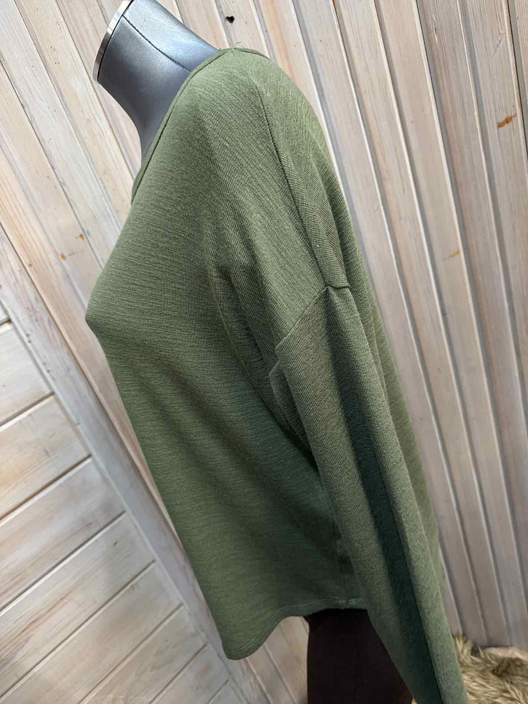 S - Time and Tru Sweater