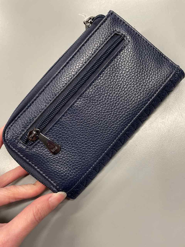 Accessory- Lug Wallet