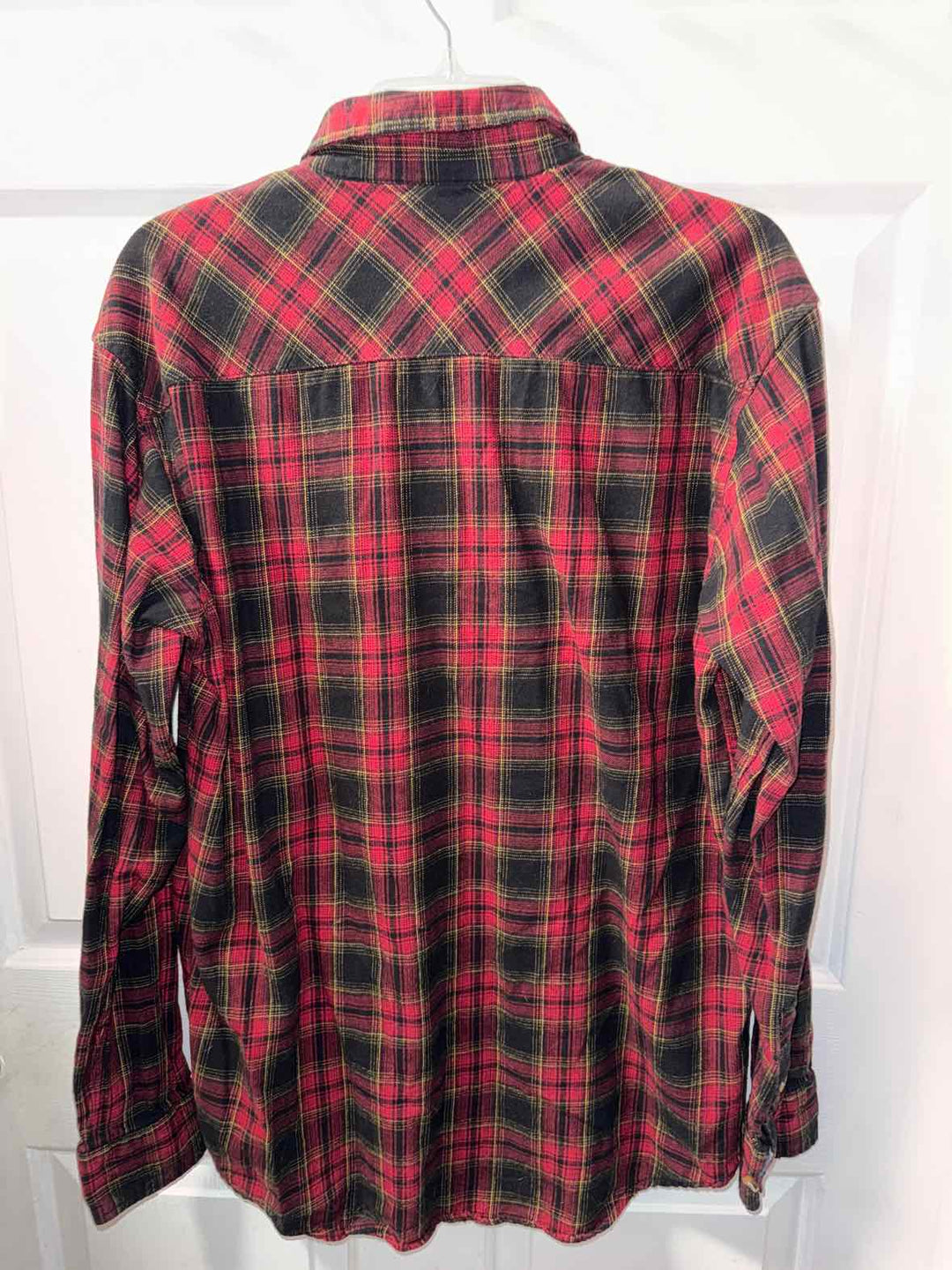 L - Noble Outfitters Long Sleeve Button Up