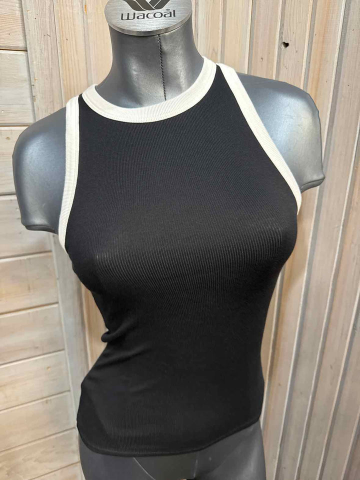S - a new day Tank