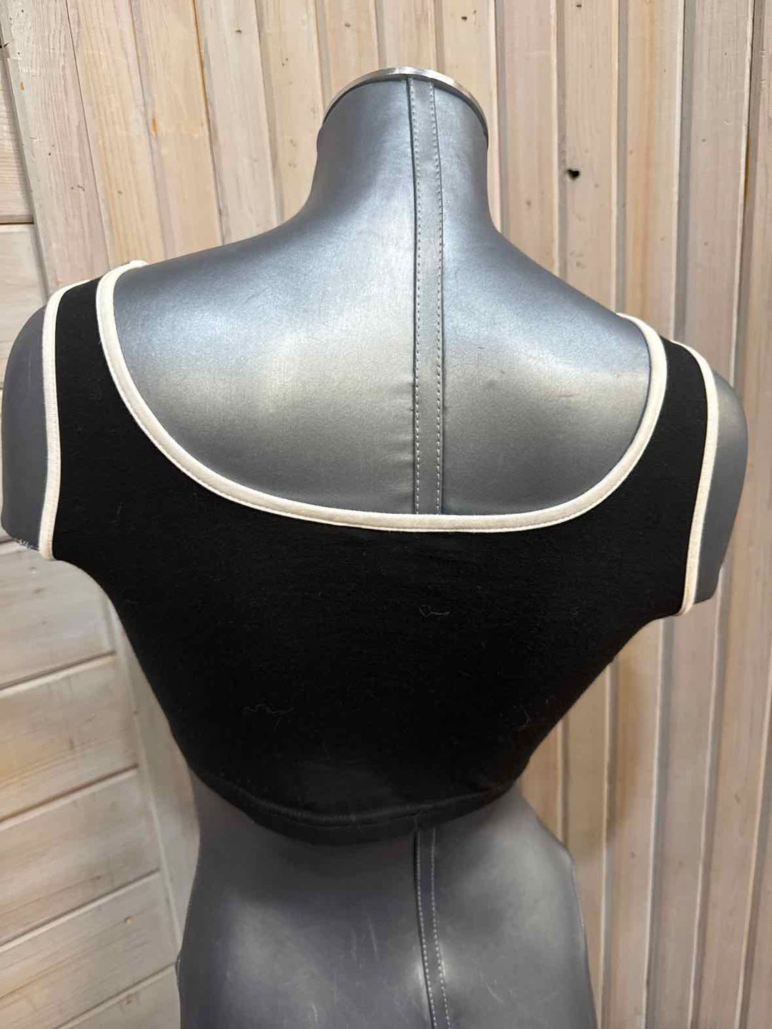 11/12 - Shein Cropped Tank