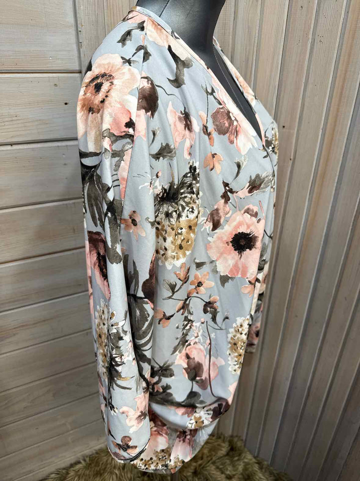 One Size - Audrey 3 + 1 Kimono
