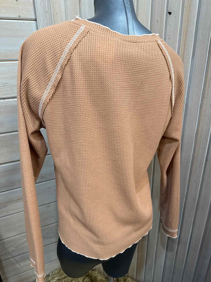 L - Unbranded Long Sleeve