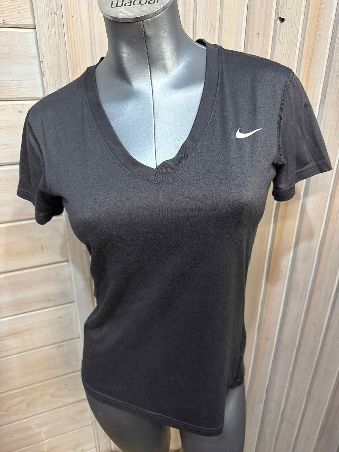 S - Nike T-Shirt