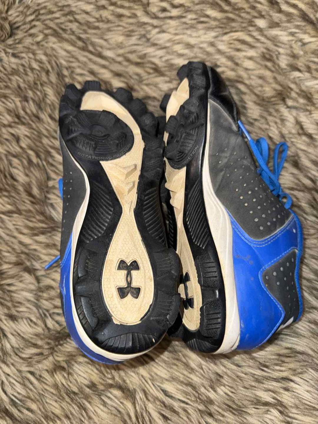 5.5 - Under Armour Shoes