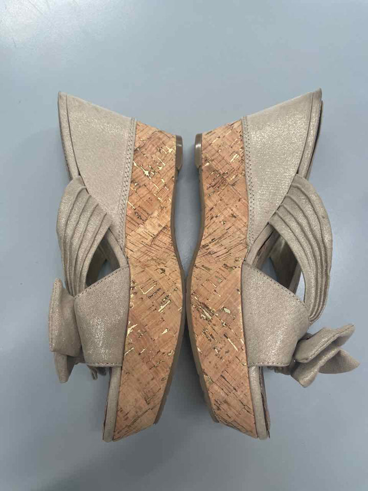 8 - Guess Sandals