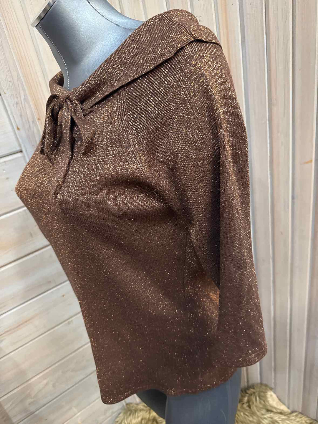 XL - Joseph A. Cowlneck Top