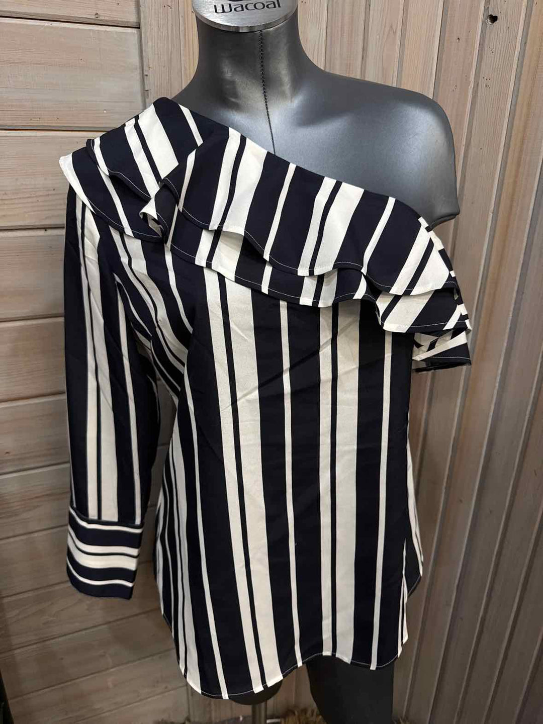 MP - Banana Republic One Shoulder Top
