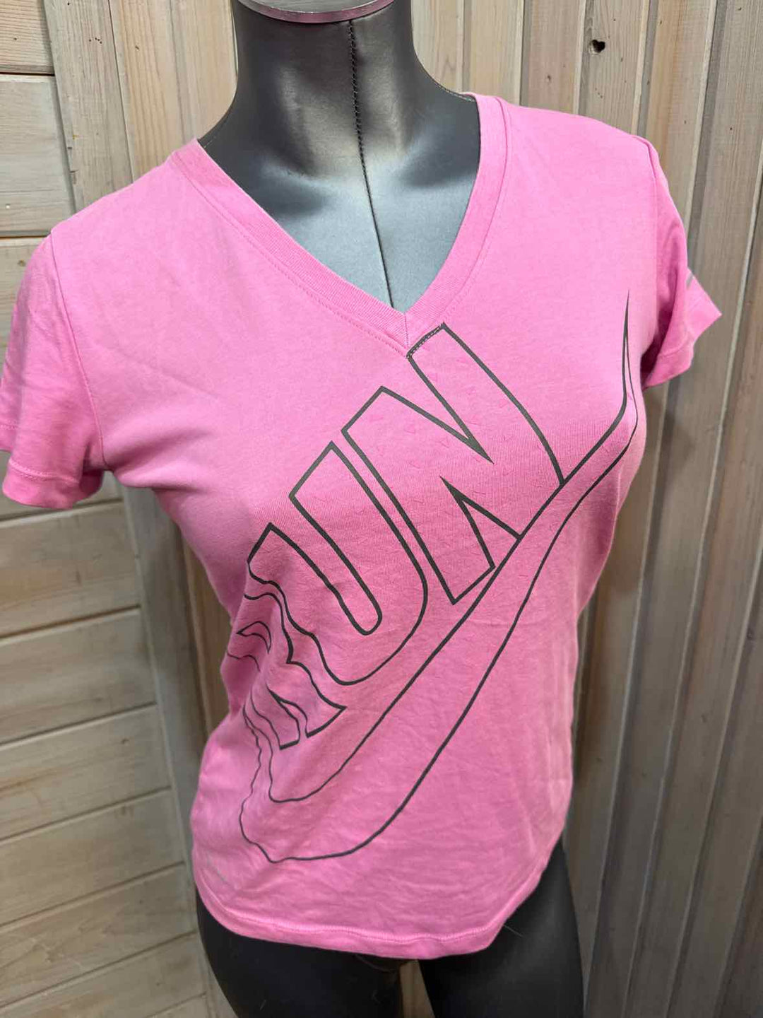 S - Nike T-Shirt