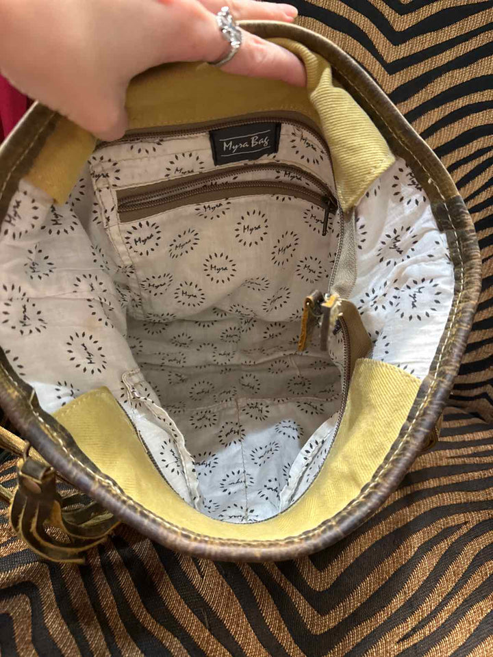 Purse - Myra Crossbody